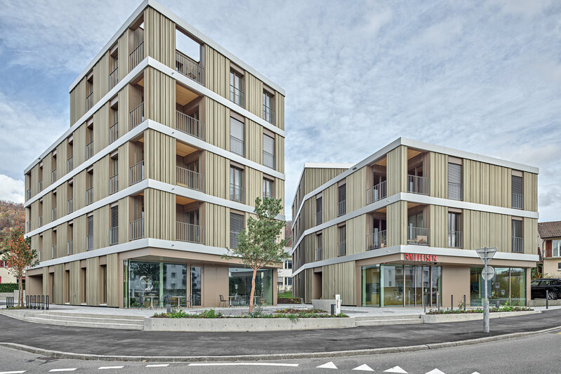 Neubau Raiffeisenbank, Gastro und Wohnungen in Wettingen
