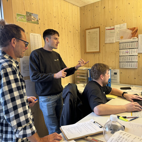 Erfolgreicher Futura-Projekttag bei der Hecht Holzbau AG